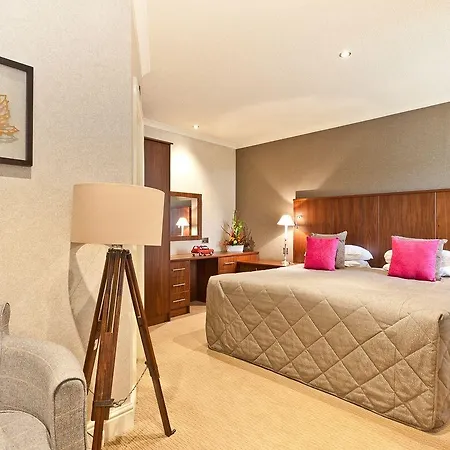 Salutation Hotel, Worldhotels Distinctive Hotel 3*